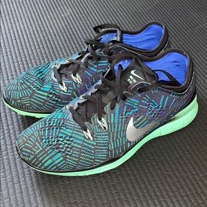 Nike Free TR Fit - Womens size 8